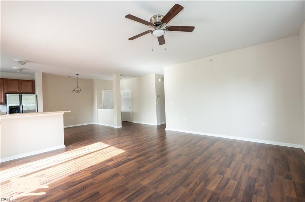 908 Southmoor DR 102