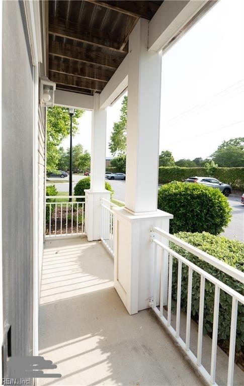 908 Southmoor DR 102