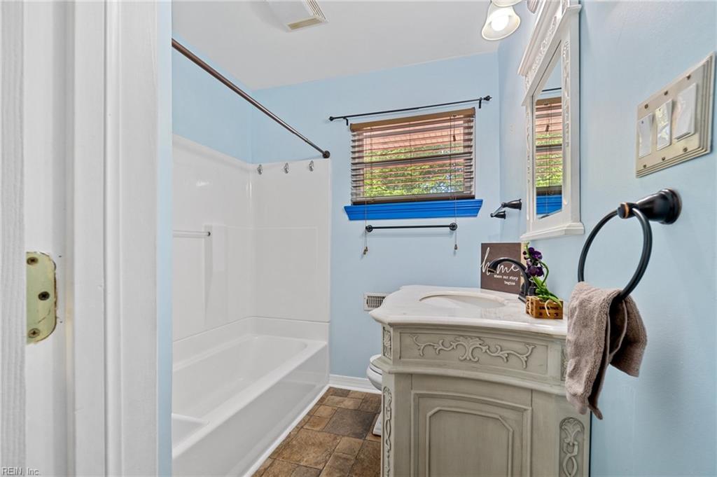 1217 Oak Park Avenue