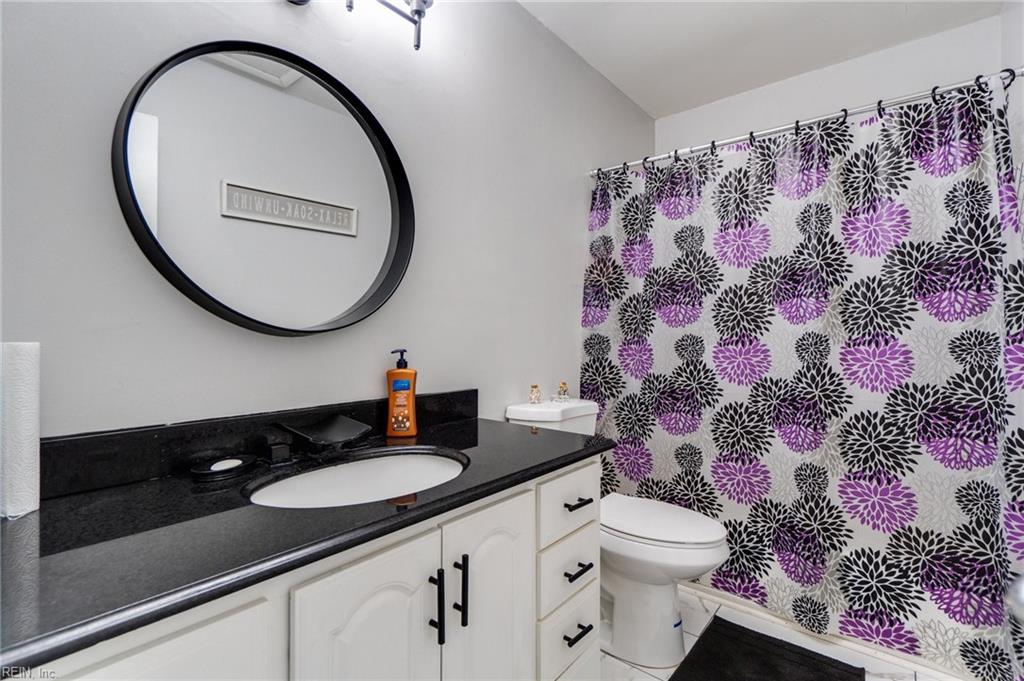 389 Susan Constant DR