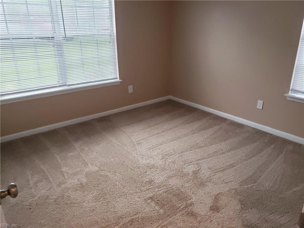 1449 Willow Pointe CT