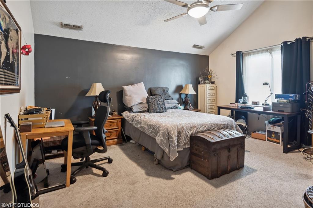 3858 Chimney Creek DR