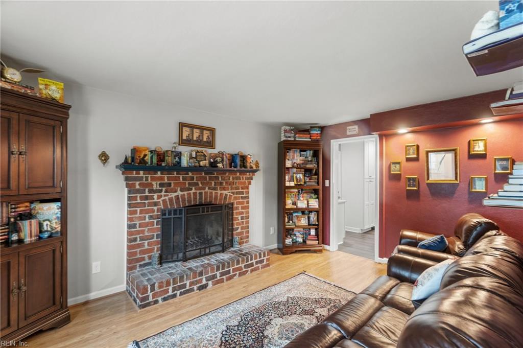 3800 Windsor Gate RD