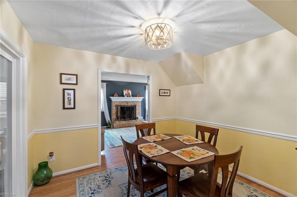 3800 Windsor Gate RD