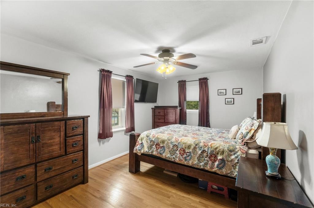 3800 Windsor Gate RD