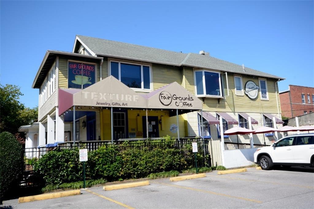 1040 Spotswood AVE 206