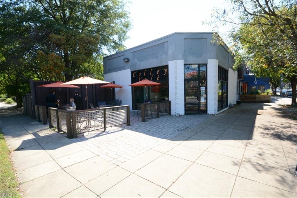 1040 Spotswood AVE 206