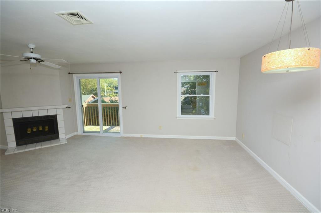 1040 Spotswood AVE 206