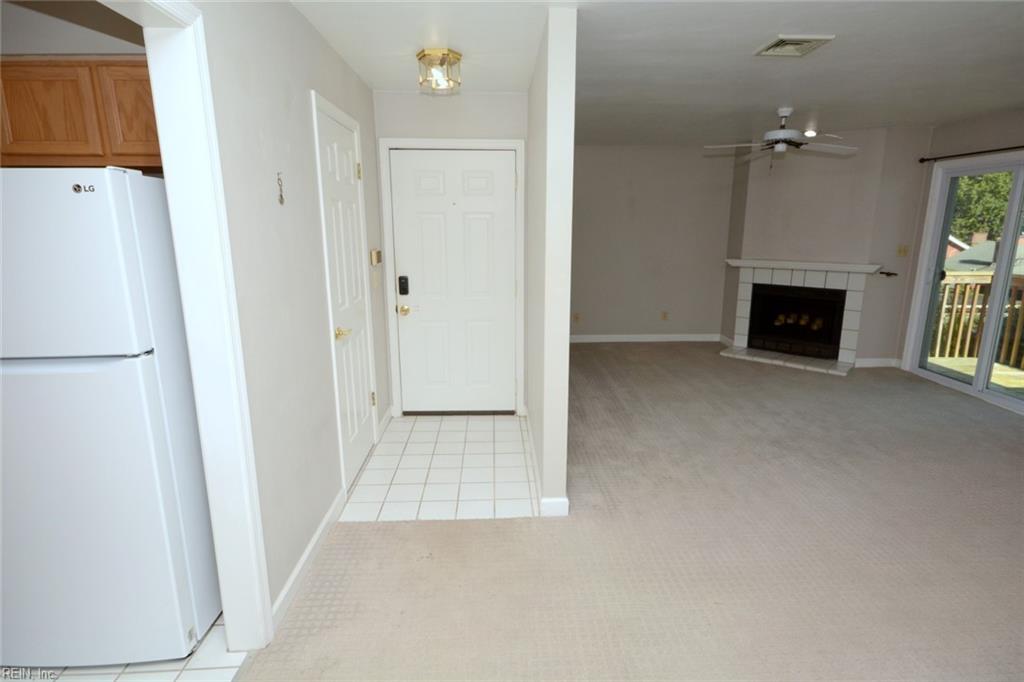 1040 Spotswood AVE 206