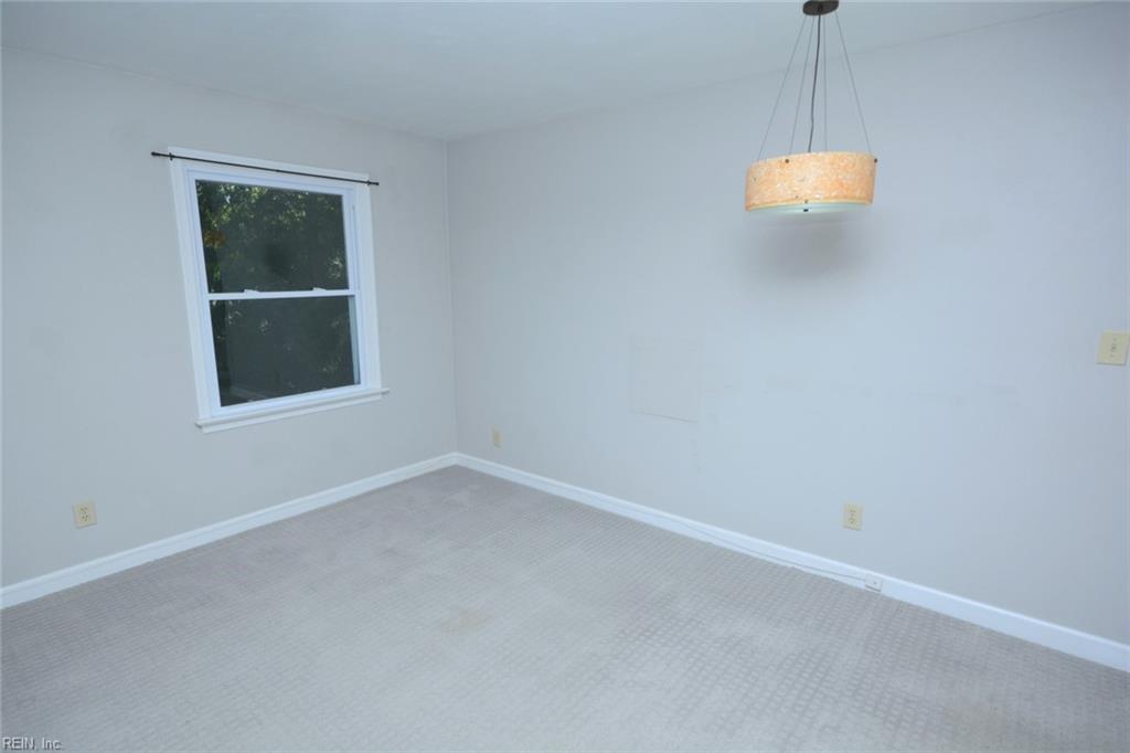 1040 Spotswood AVE 206