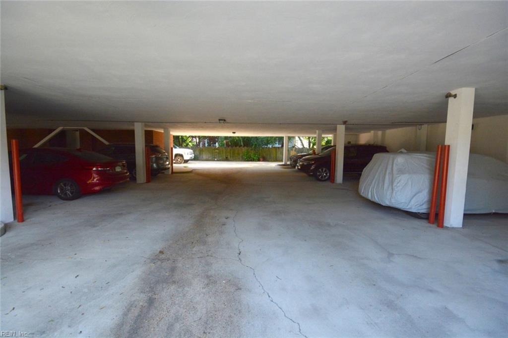 1040 Spotswood AVE 206