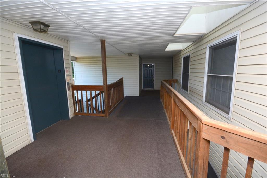 1040 Spotswood AVE 206