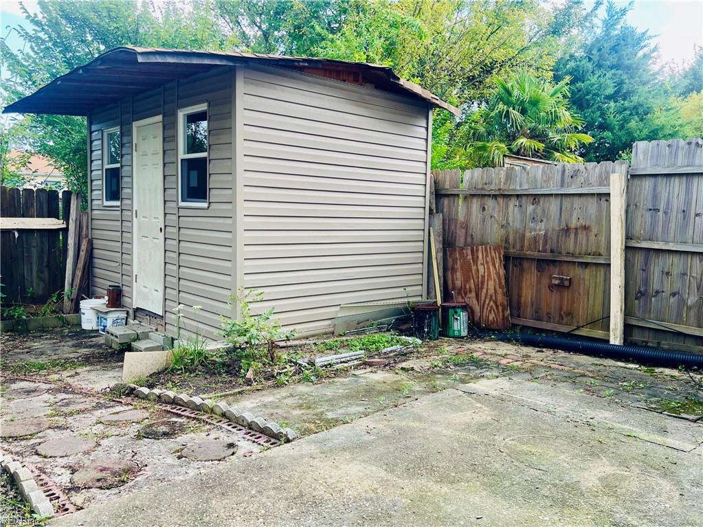 3836 Chancery Lane LN