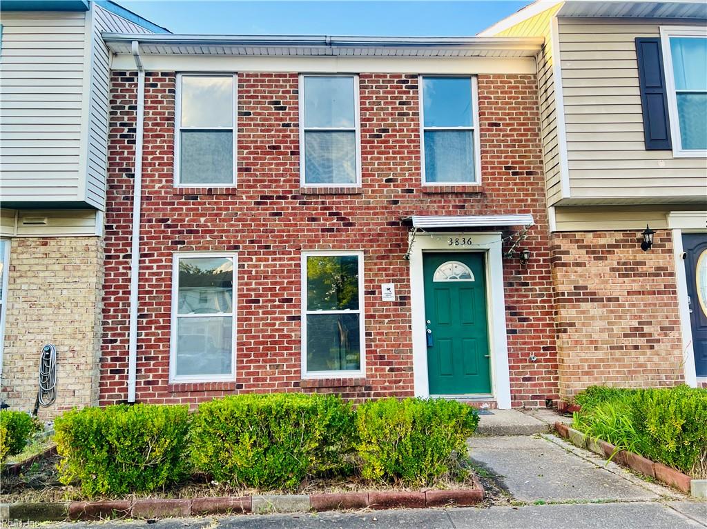 3836 Chancery Lane LN