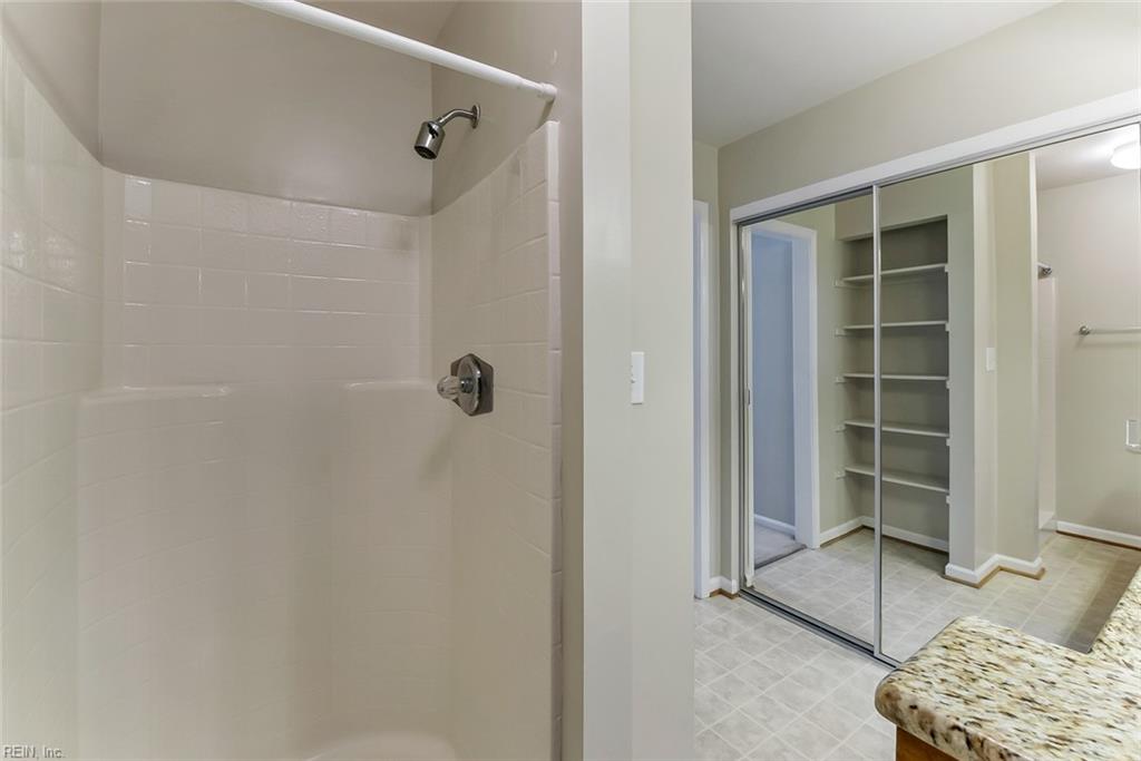 704 Shenandoah River DR D