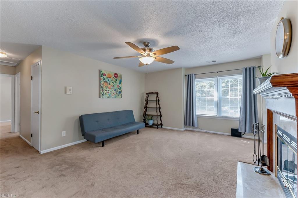 704 Shenandoah River DR D