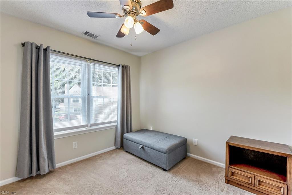 704 Shenandoah River DR D