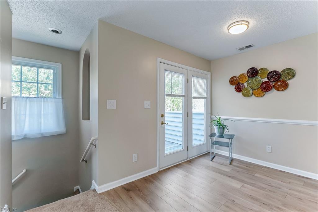 704 Shenandoah River DR D