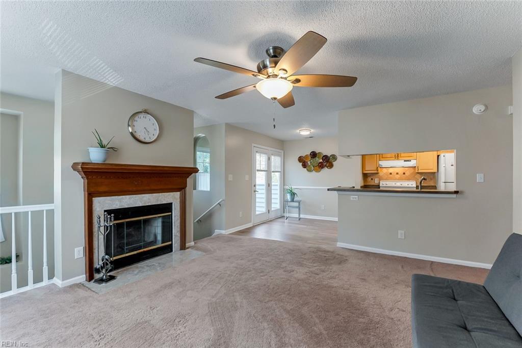 704 Shenandoah River DR D