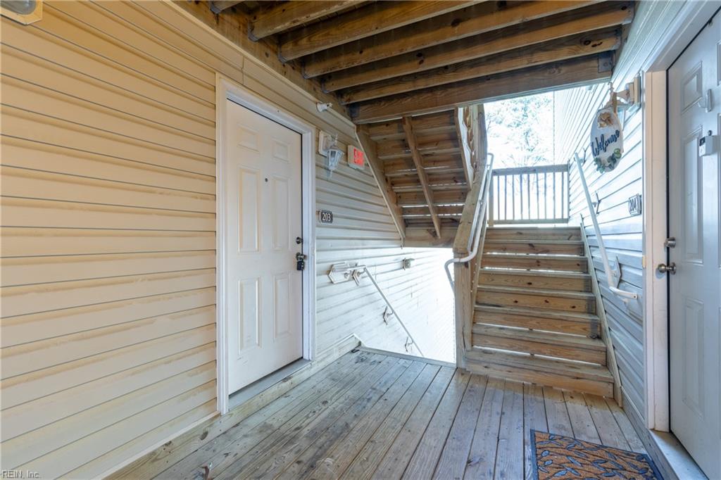 431 Old Colonial WAY 203