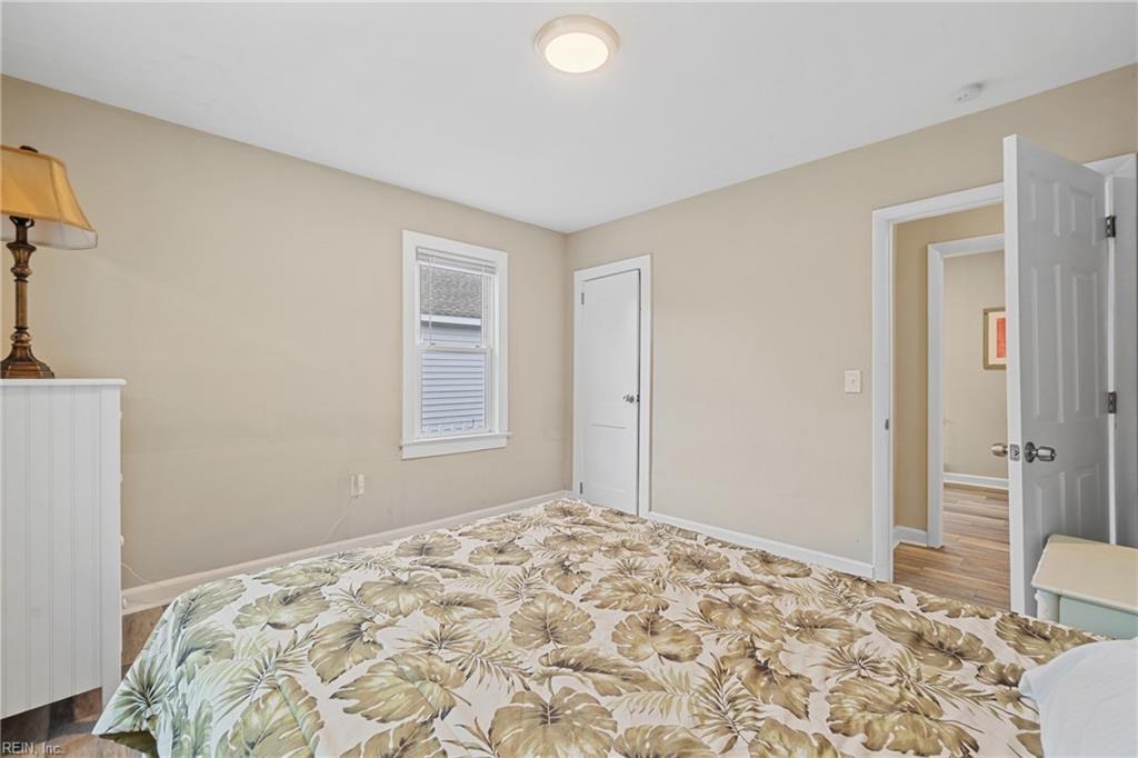 9564 18th Bay Street