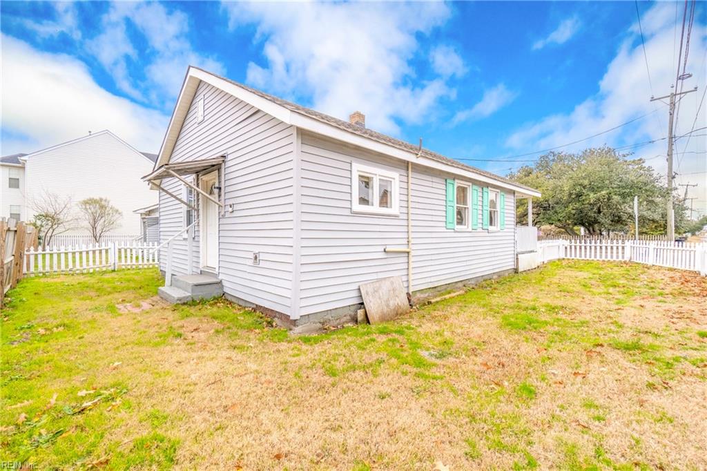 9564 18th Bay Street