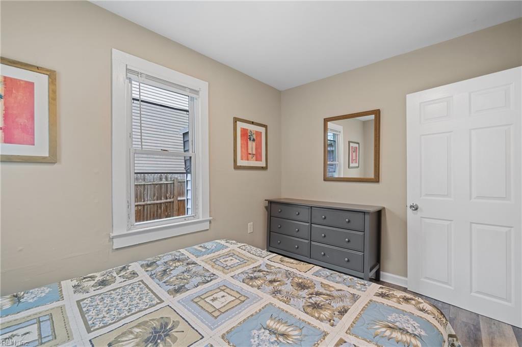 9564 18th Bay Street