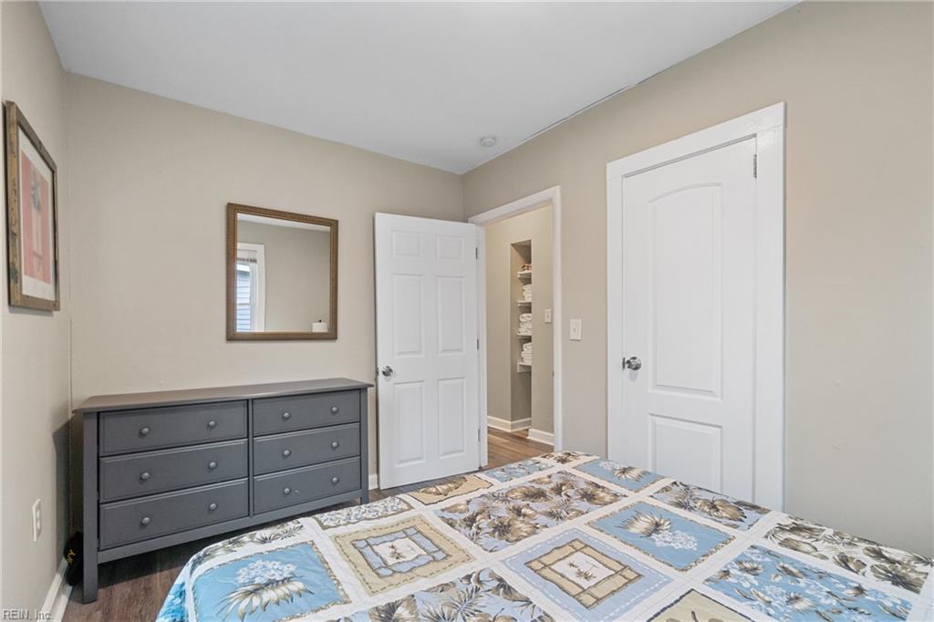 9564 18th Bay Street