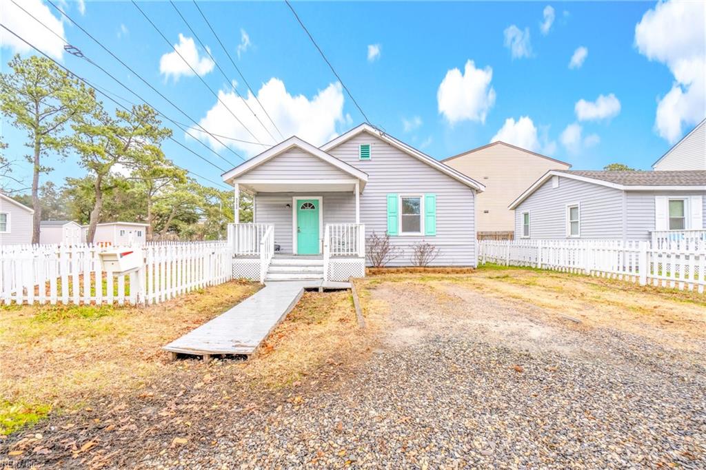 9564 18th Bay Street