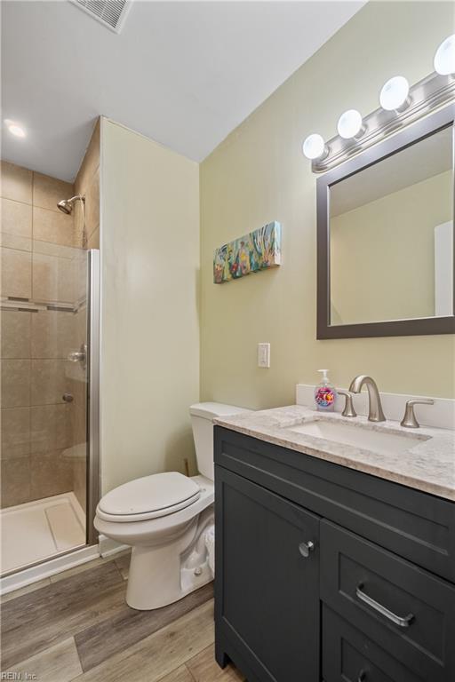 9564 18th Bay Street