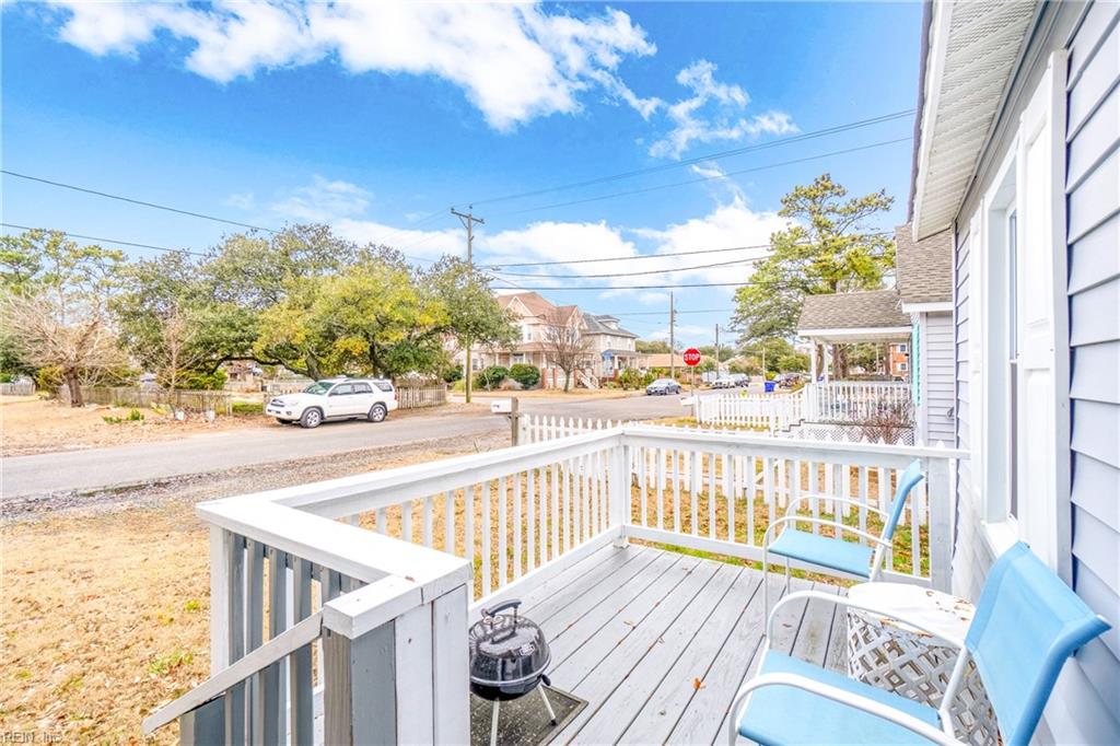 9564 18th Bay Street