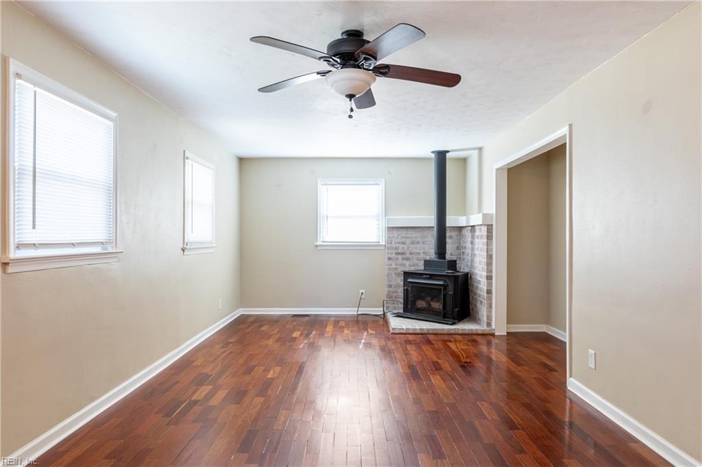 1732 Dock Landing RD