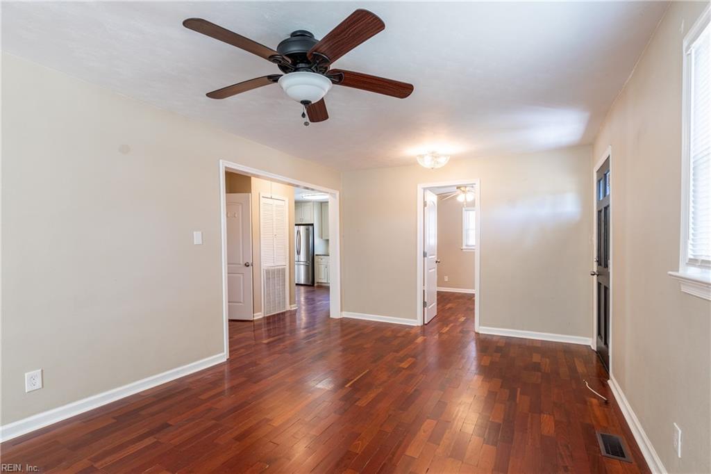 1732 Dock Landing RD