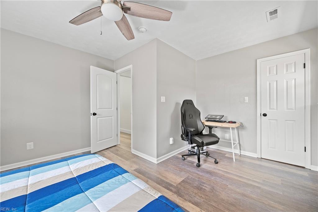 3581 Forest Haven LN