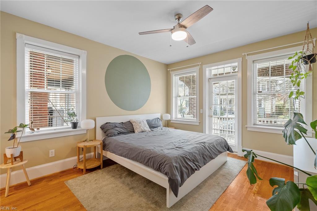 736 W Princess Anne RD 102