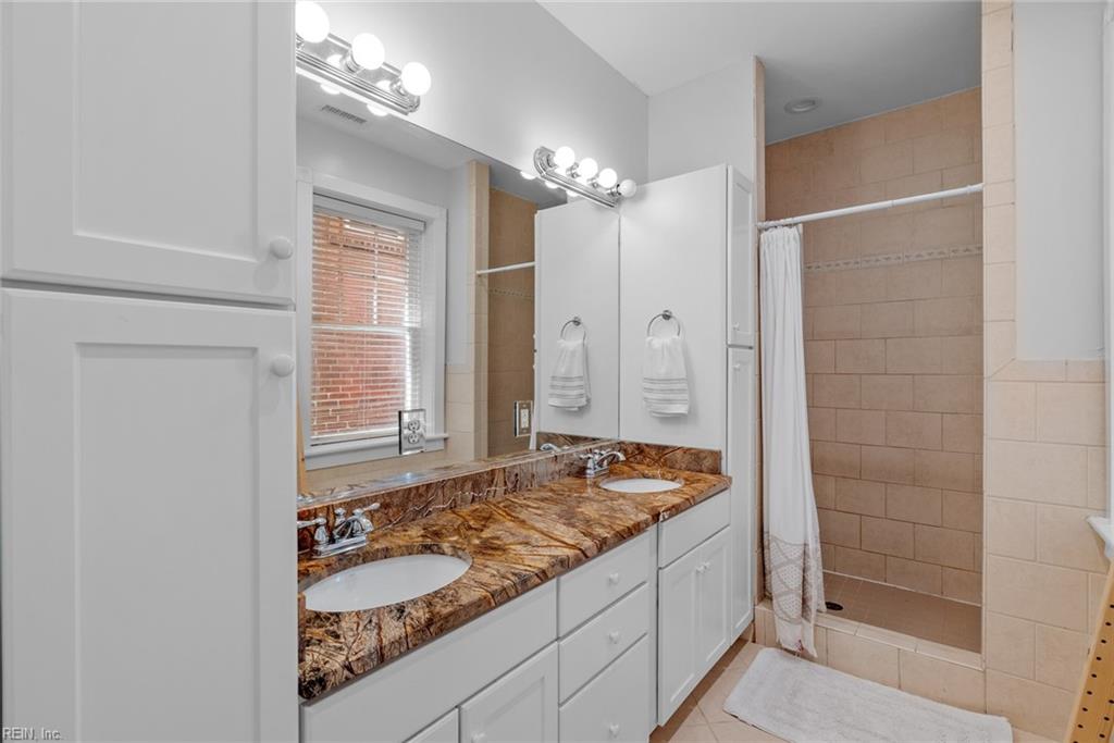 736 W Princess Anne RD 102