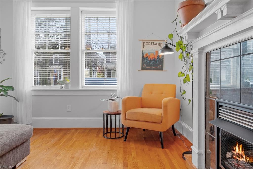 736 W Princess Anne RD 102