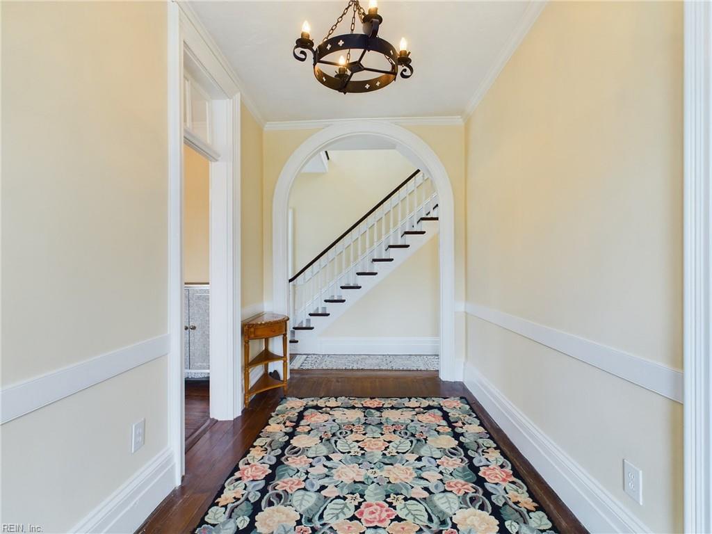 250 Prince George ST