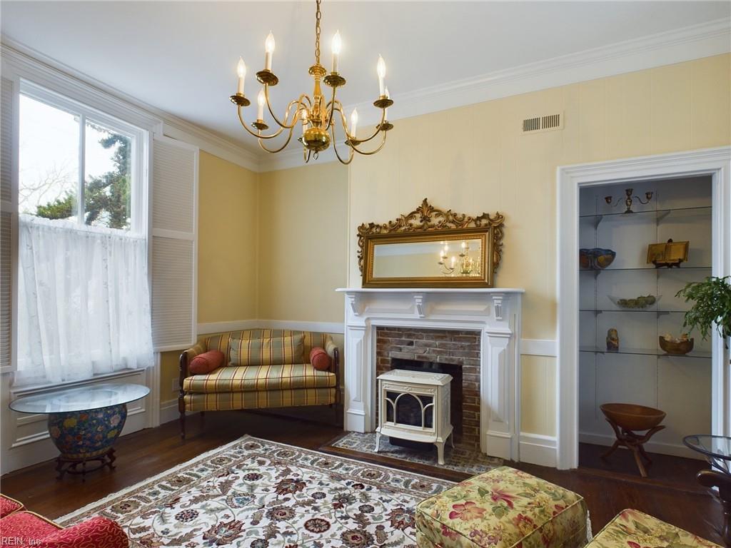 250 Prince George ST