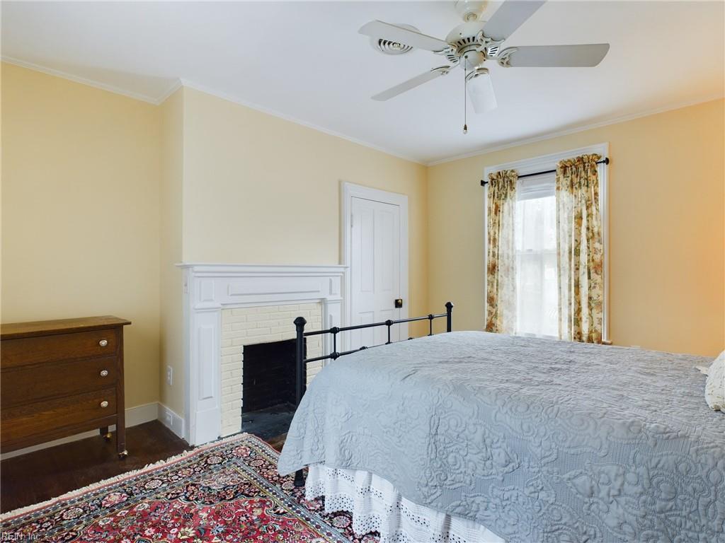 250 Prince George ST