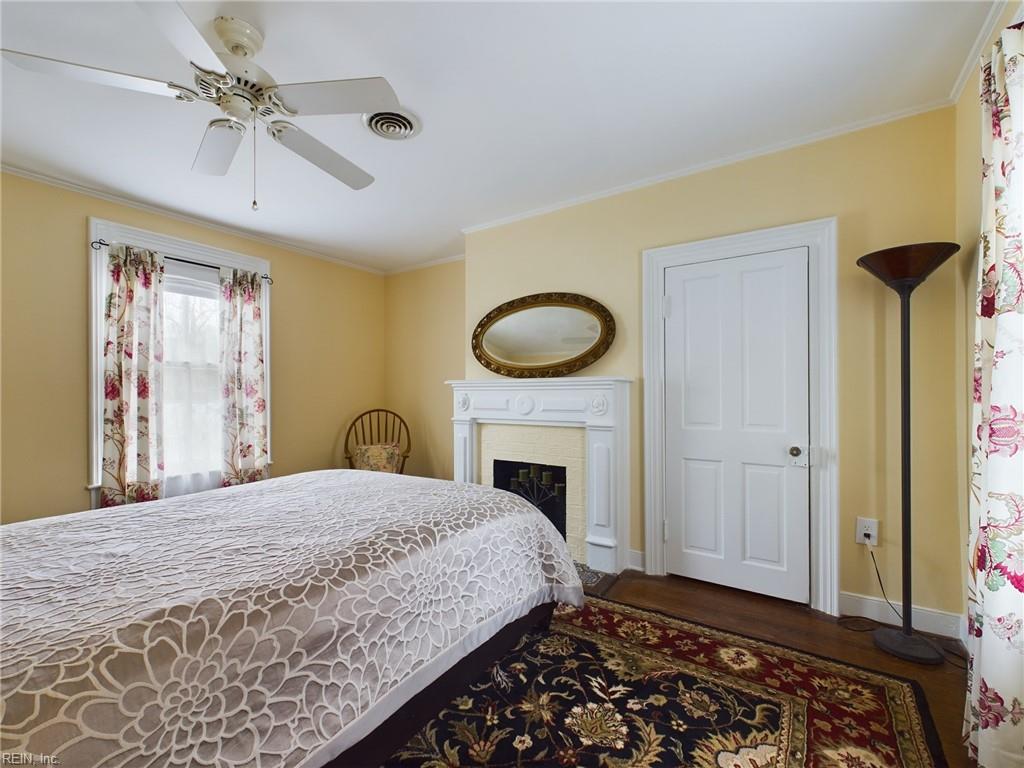 250 Prince George ST