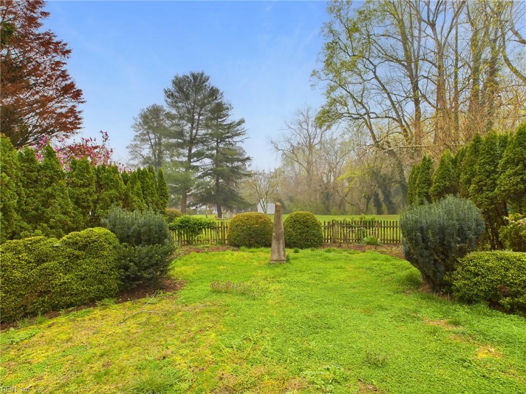 250 Prince George ST