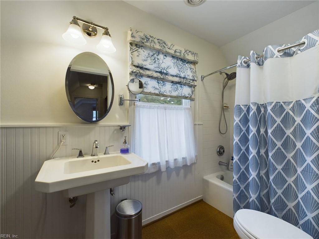 250 Prince George ST