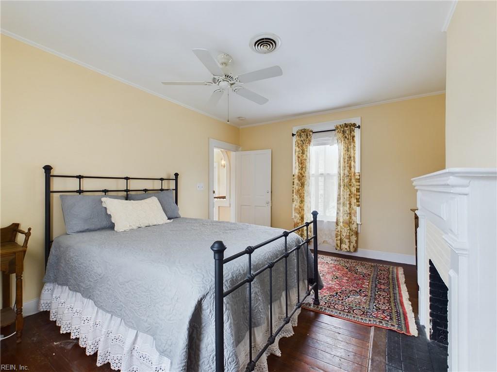 250 Prince George ST