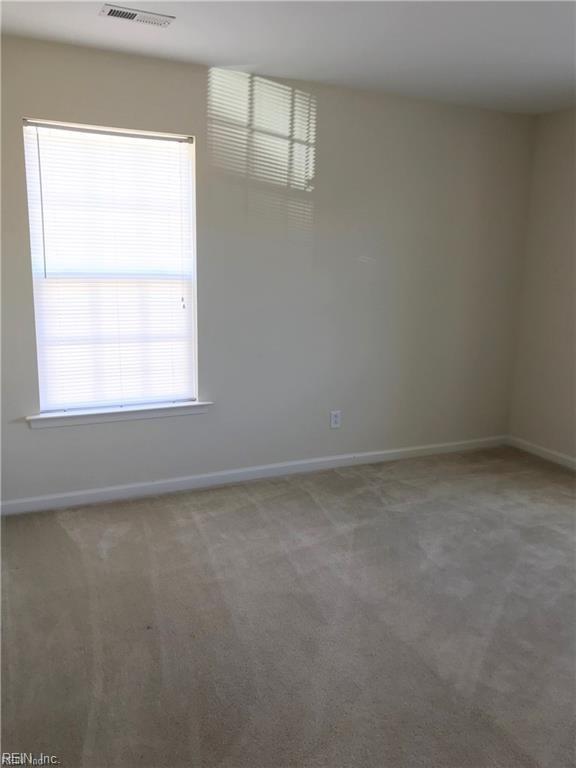 56 Hampshire Glen PW