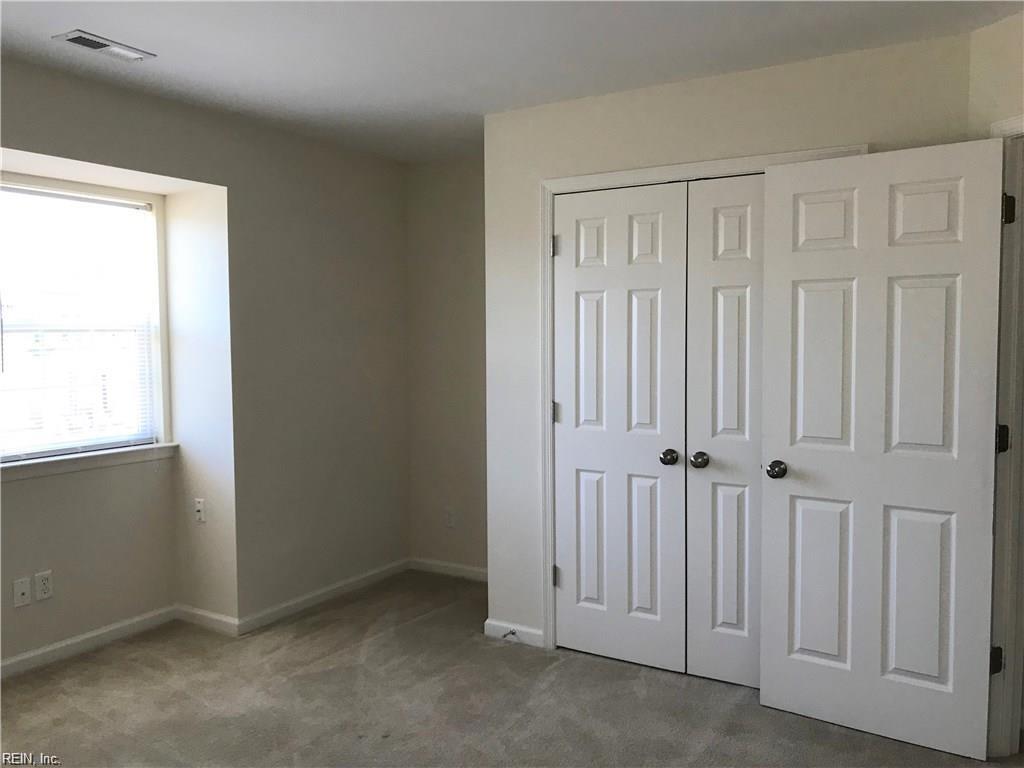 56 Hampshire Glen PW