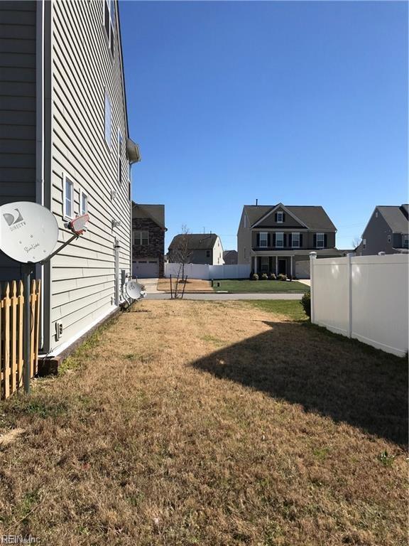 56 Hampshire Glen PW