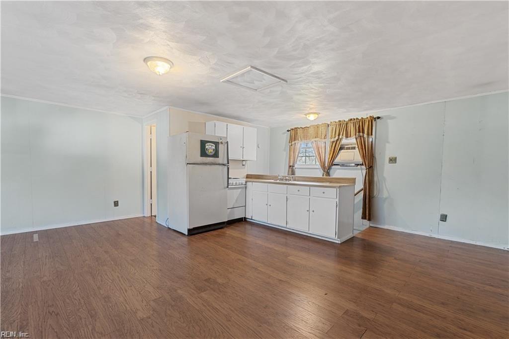 6419 Whaleyville BLVD