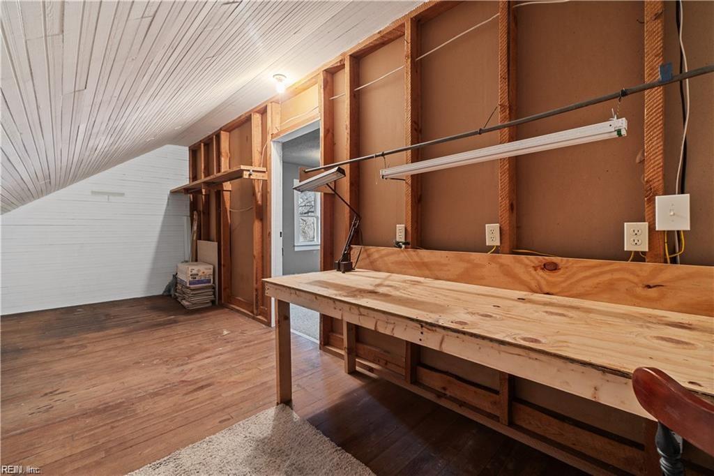 6419 Whaleyville BLVD