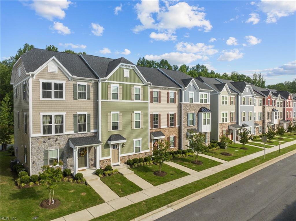 7511 Luminary Drive DR